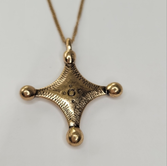 NWT Free People Route 66 layered necklace in Dark Green / Olive in Gold - Picture 6 of 9